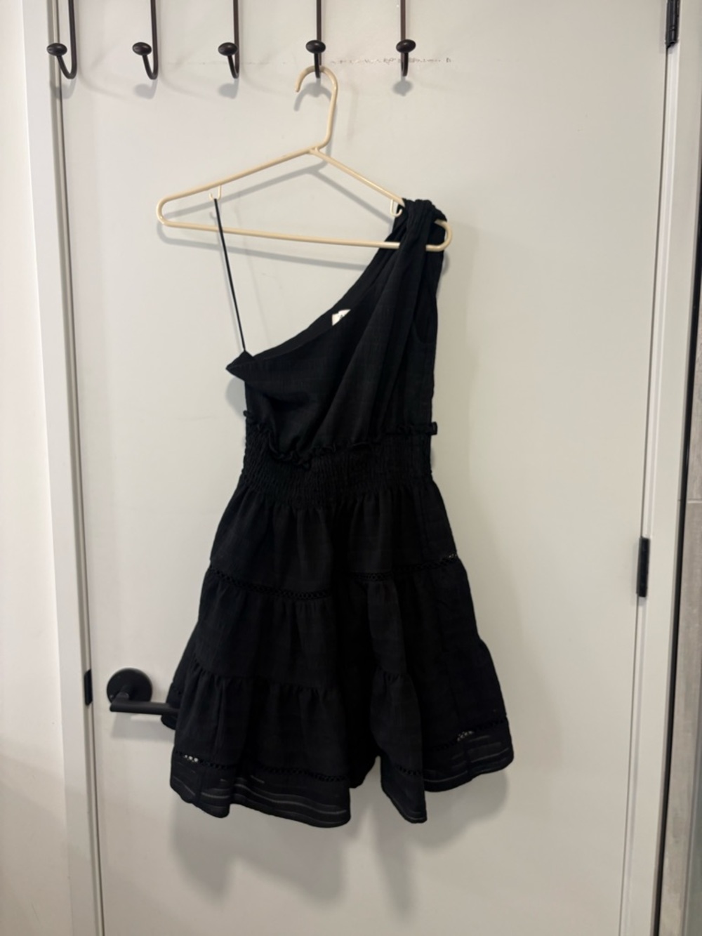 Taylor Black One-Shoulder Tiered Dress